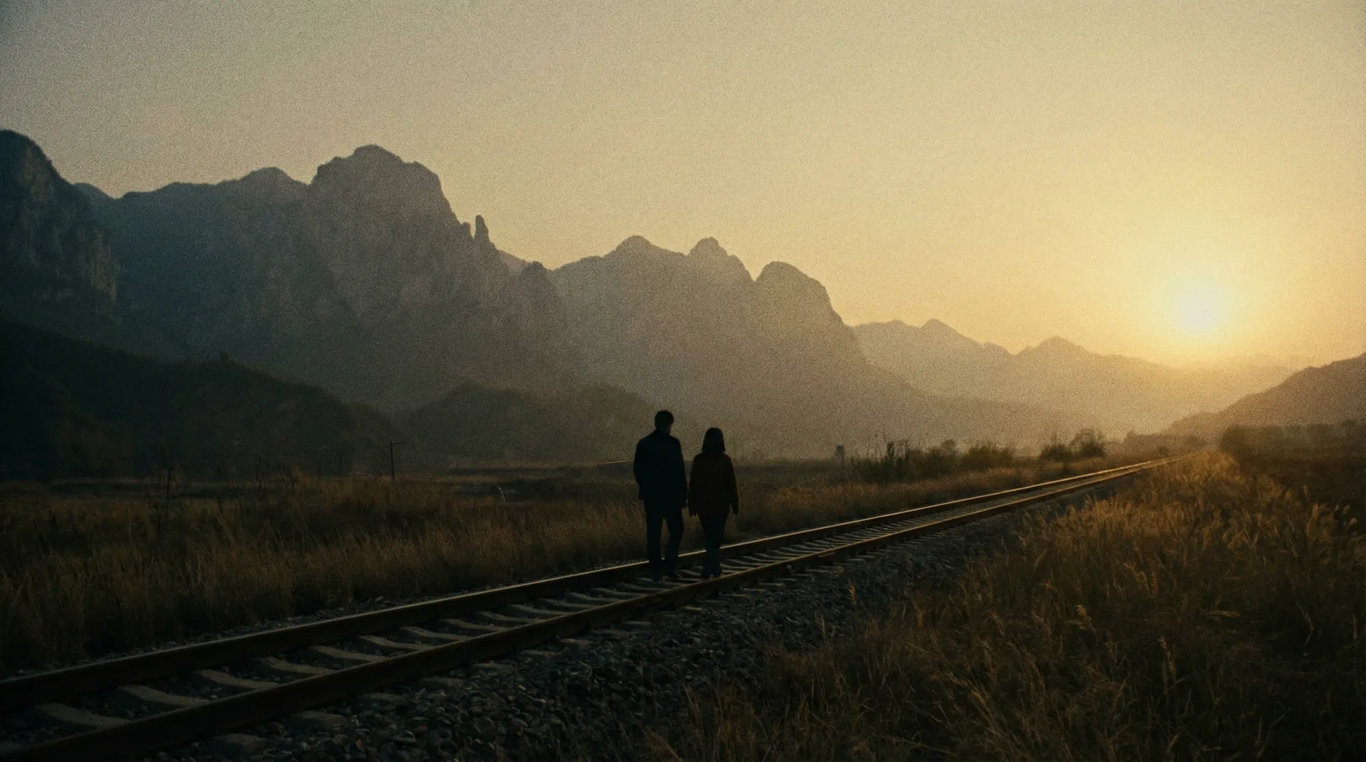 独立短片《铁轨尽头》剧照 - 国产传媒